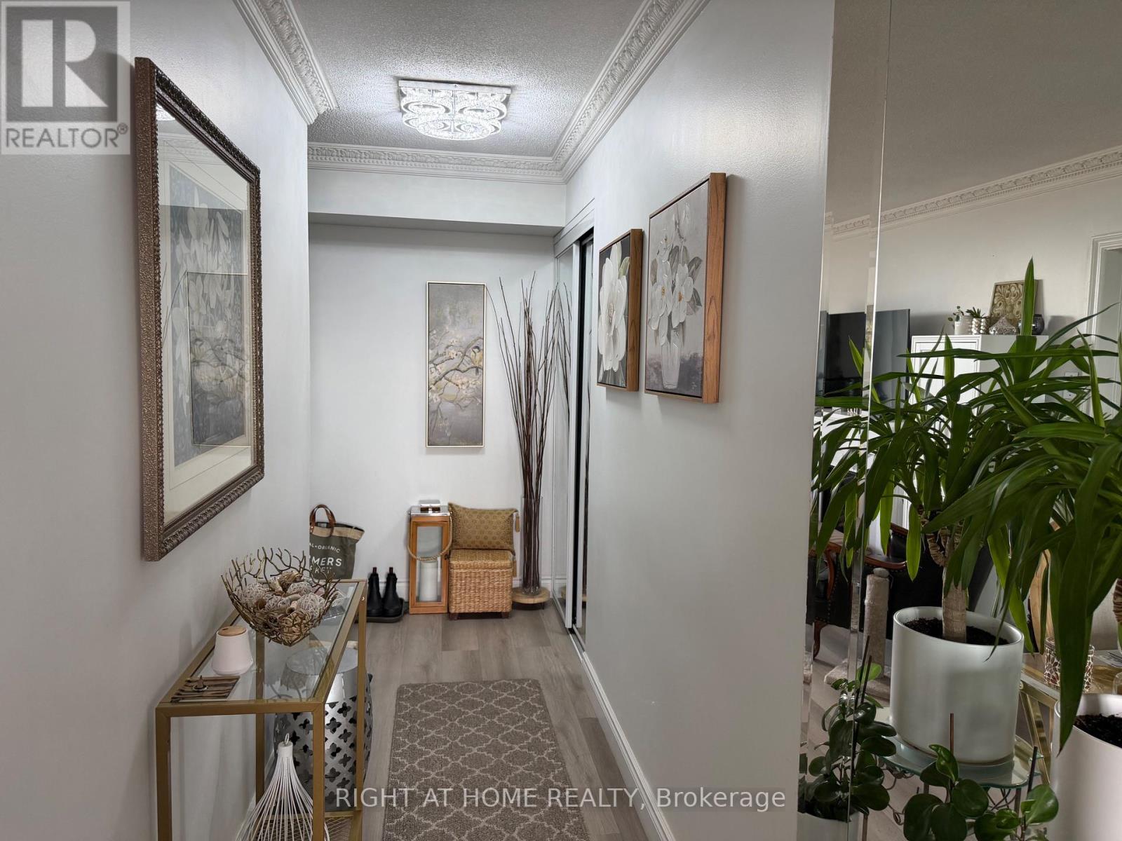 #706 1881 JANE STREET - Image 6
