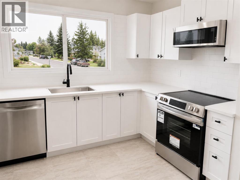 Listing photo – 122 Allan Street, Red Deer