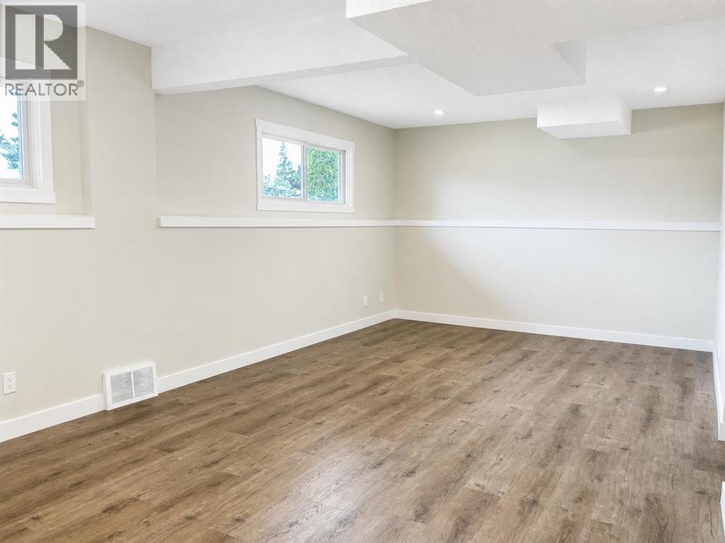 Listing photo – 122 Allan Street, Red Deer