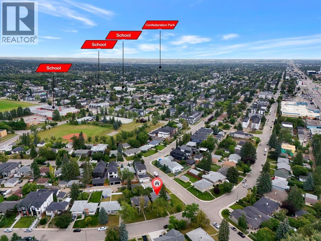2204 Halifax Crescent NW - 36