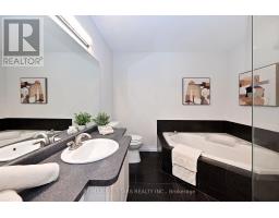 34 Captain Armstrong Lane, Markham, ON L3P3C9 Photo 21