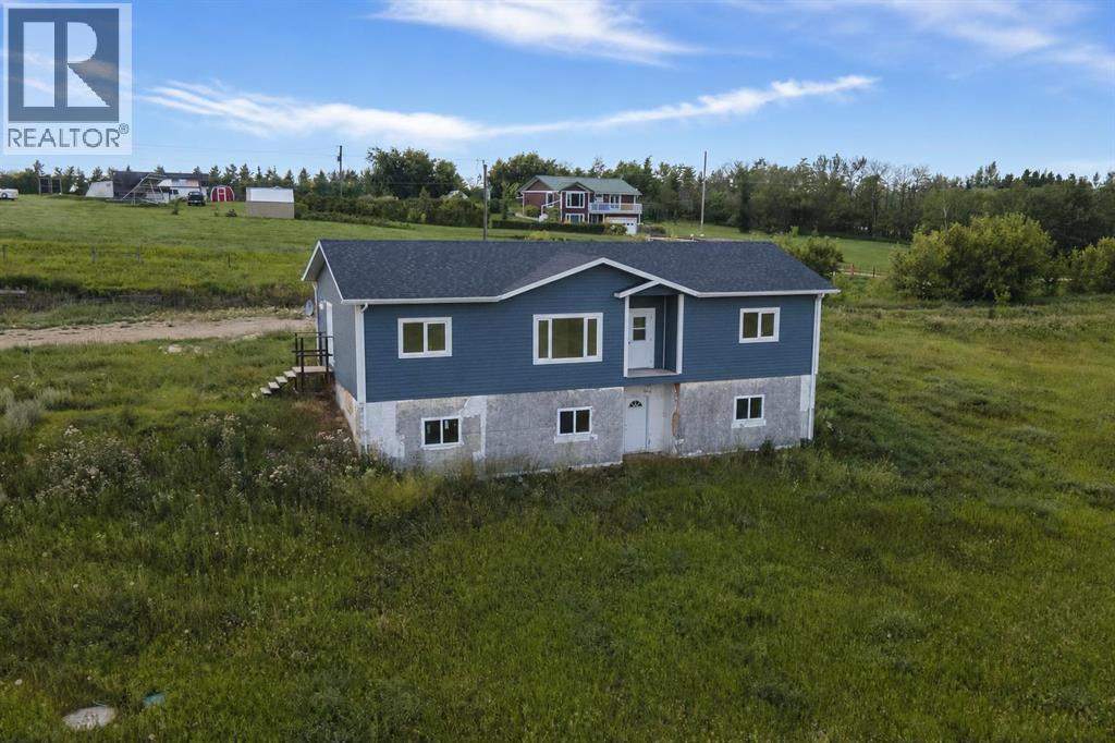 23515 Township Road 402 - 2