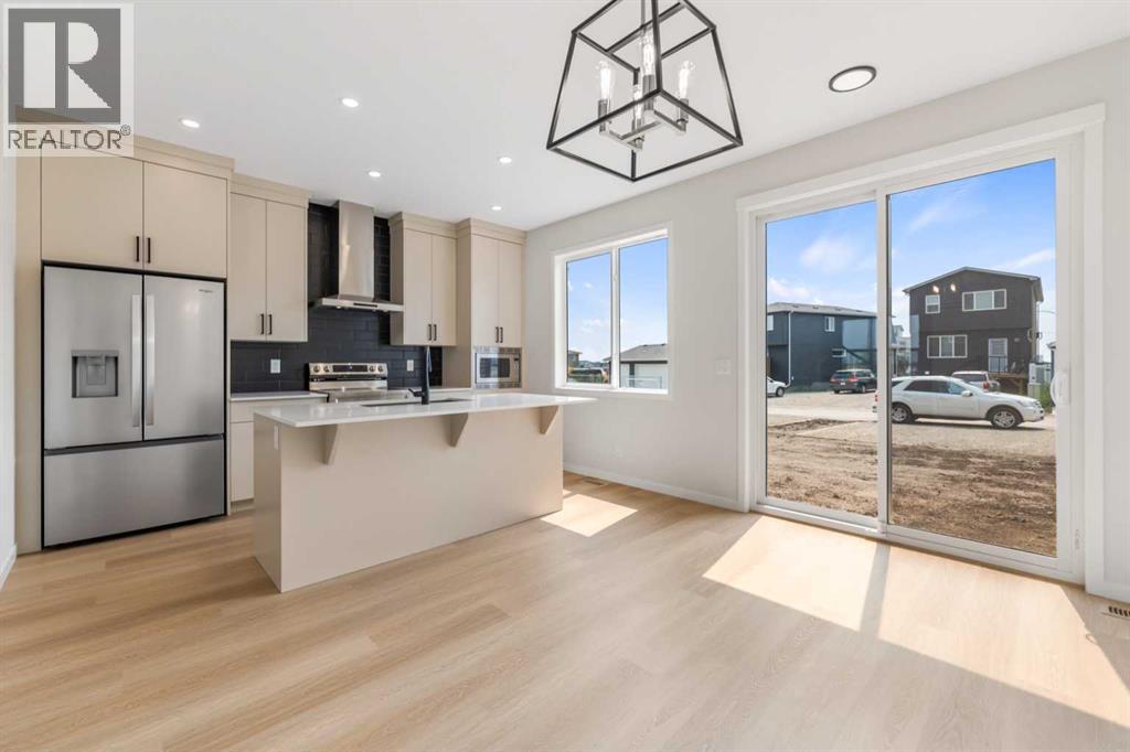 247 Lucas Gate NW - 6