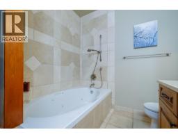 903 Redstone Drive, Rossland, BC V0G1Y0 Photo 30