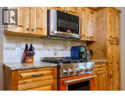 903 Redstone Drive, Rossland, BC V0G1Y0 Photo 20