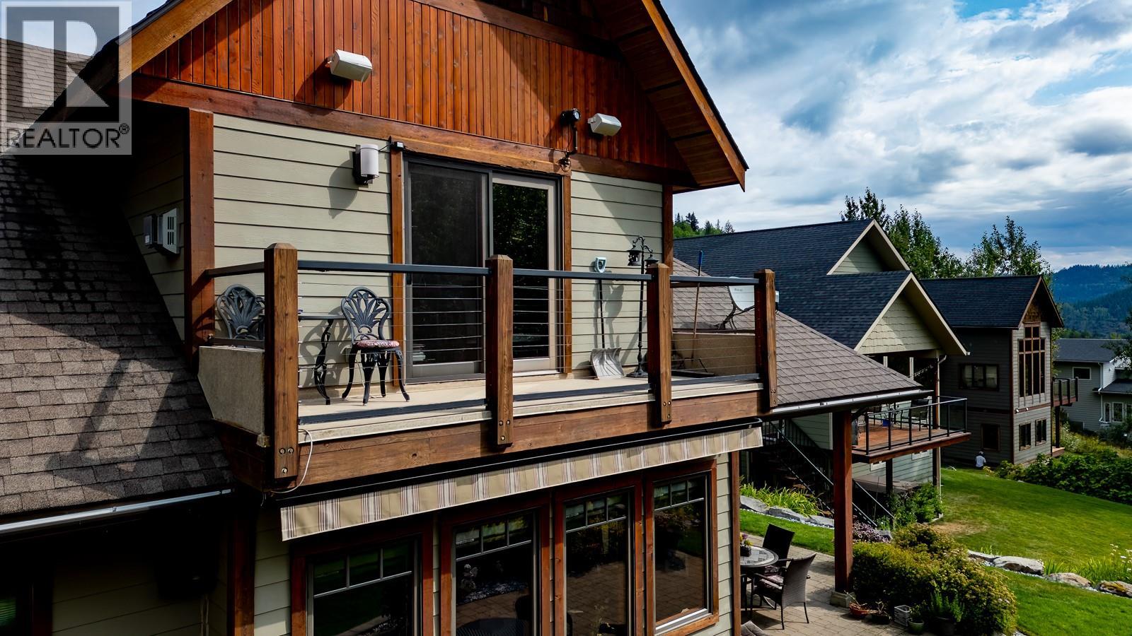 903 Redstone Drive, Rossland