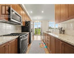 226 Monticello Avenue, Ottawa, ON K2S2R7 Photo 12