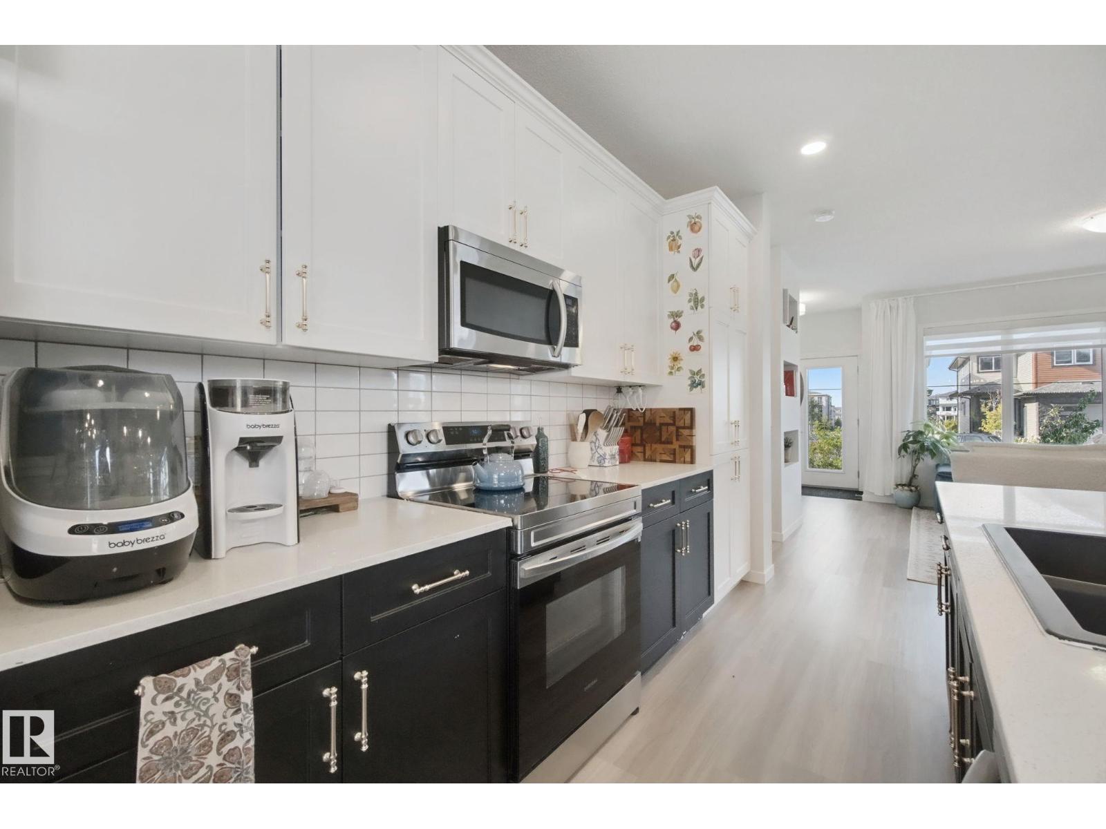 1298 MCCONACHIE BV NW - Image 12