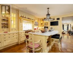 Kitchen - 51 Hazelton Avenue, Toronto, ON M5R2E3 Photo 8