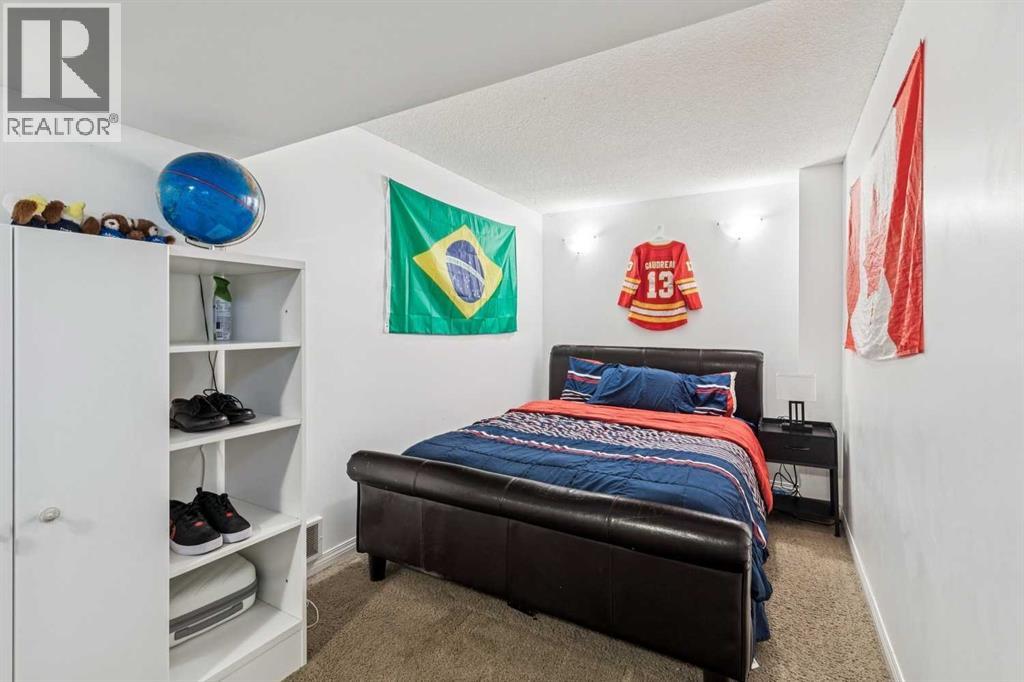190 Mt Robson Close SE - Image 32