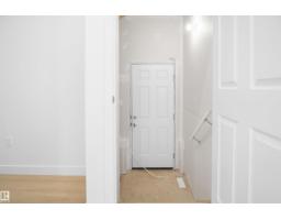 1932 210 St Nw, Edmonton, AB T6M1P7 Photo 13