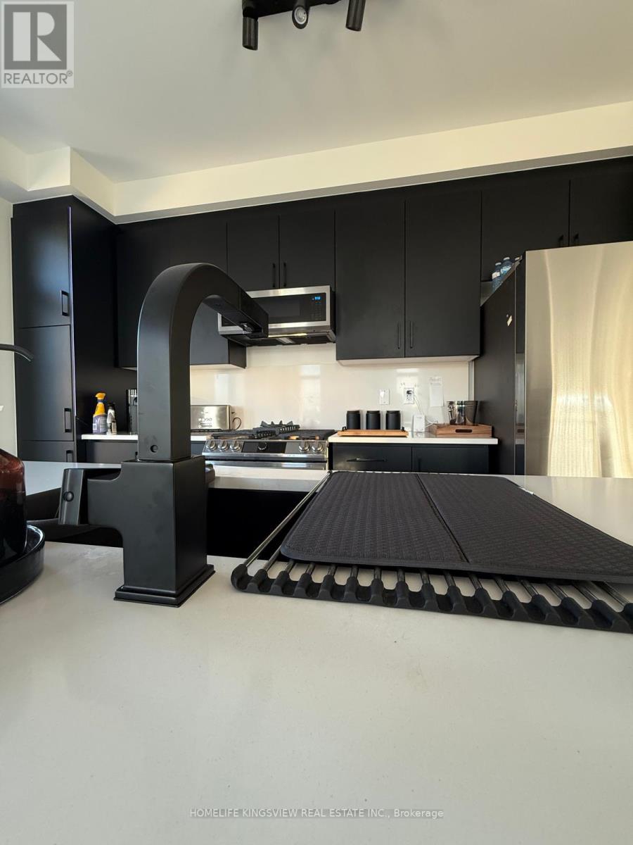 496 PROVIDENT WAY - 7