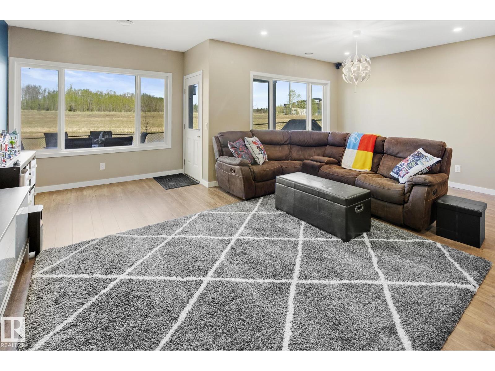 7135 EDGEMONT WY NW - 63
