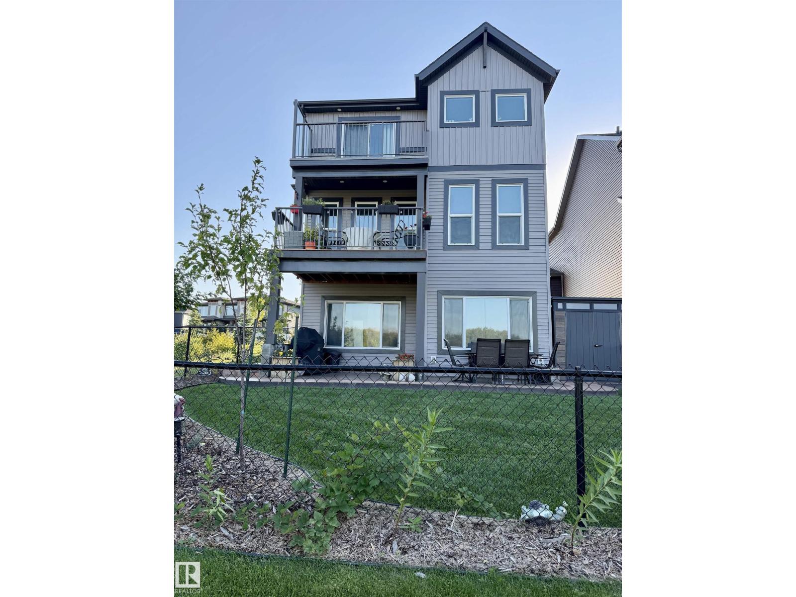 7135 EDGEMONT WY NW - 6