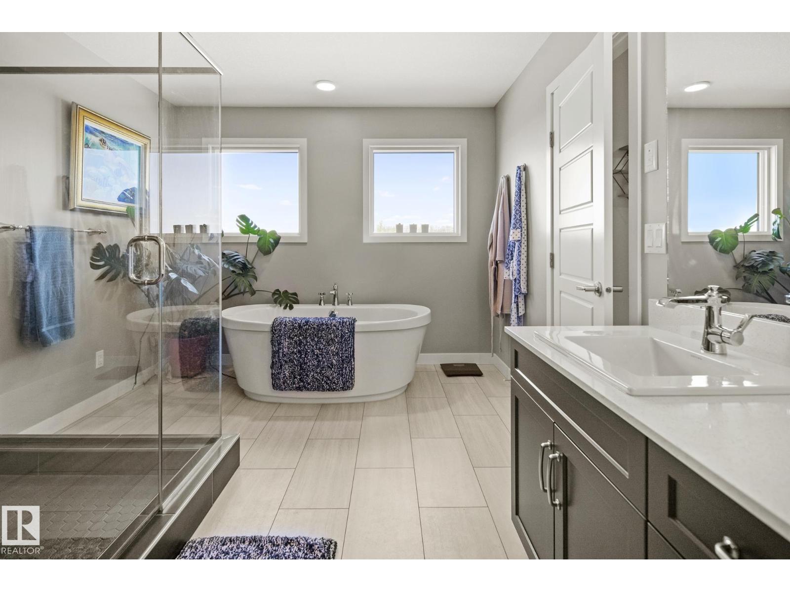 7135 EDGEMONT WY NW - 43