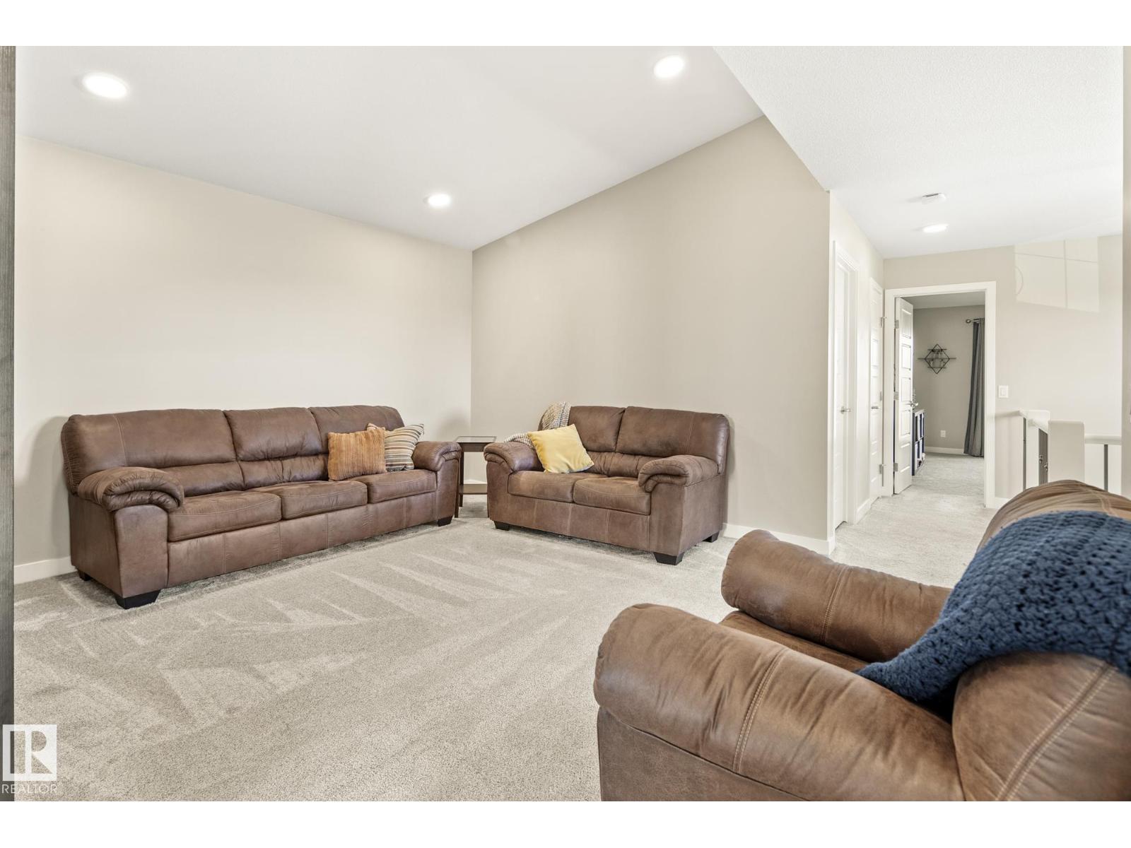 7135 EDGEMONT WY NW - Image 37