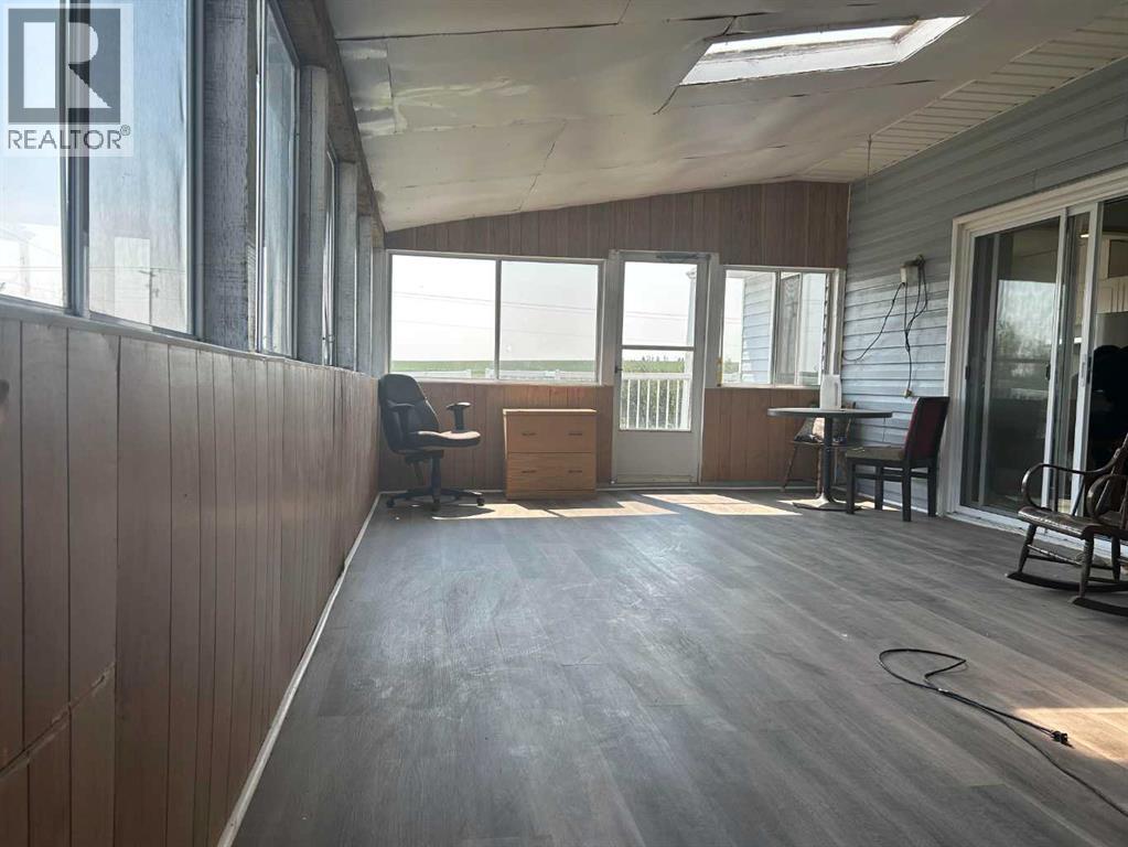 225074 583 Highway - Image 21