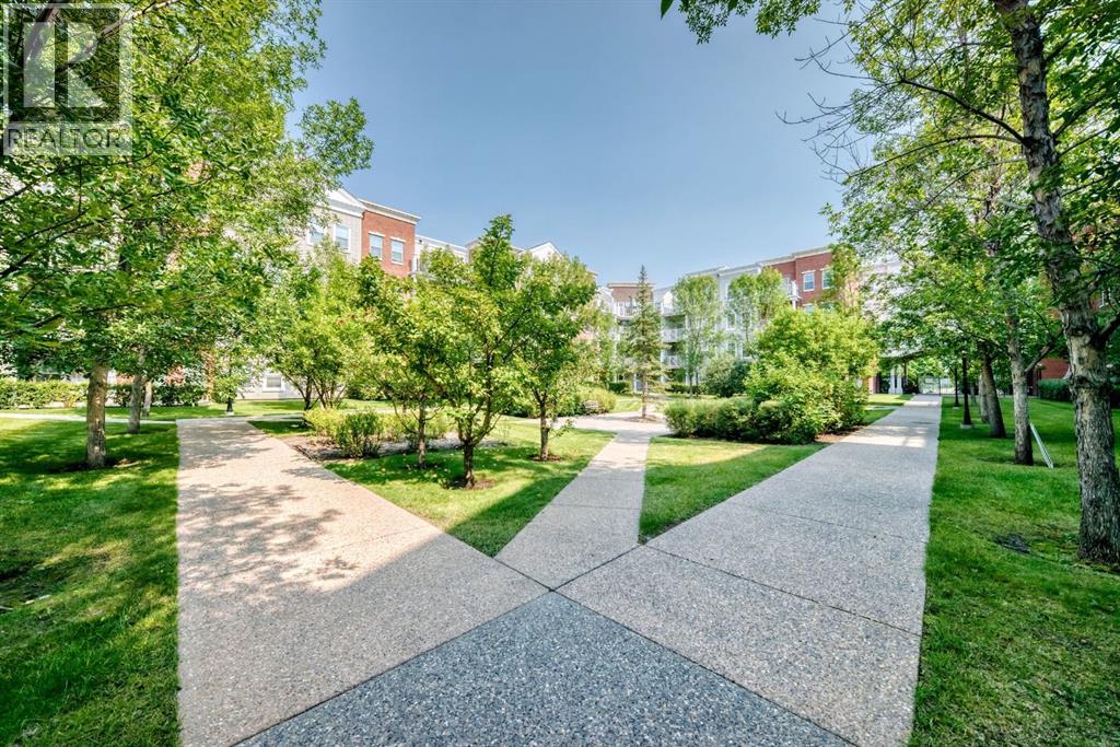 #1212 5605 Henwood Street SW - 33