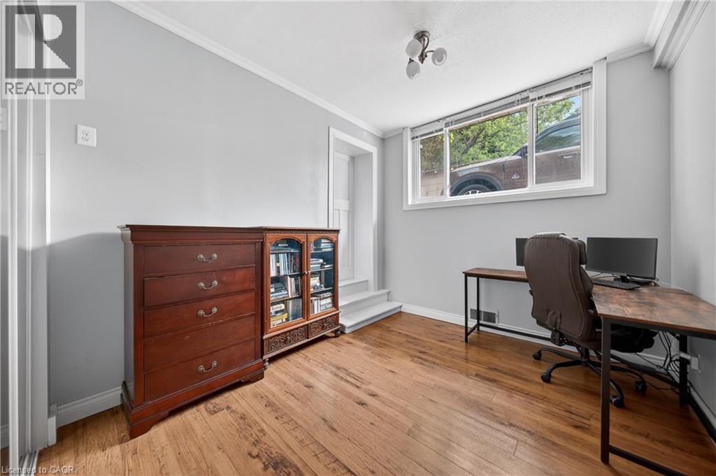 100 MANSION Street - Image 24