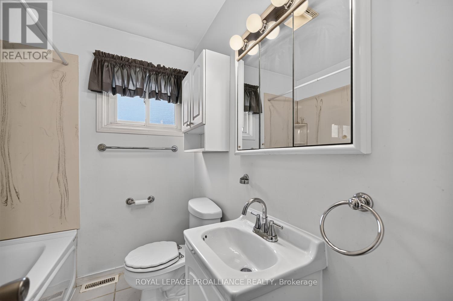 402 LINDA STREET - Image 13