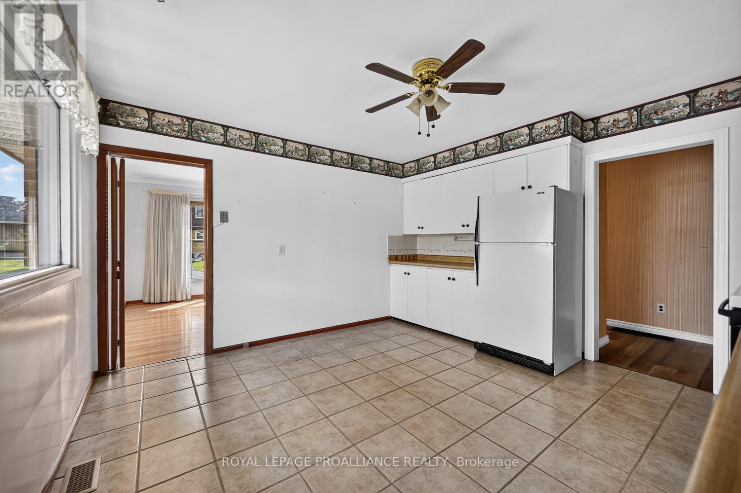 402 LINDA STREET - Image 9