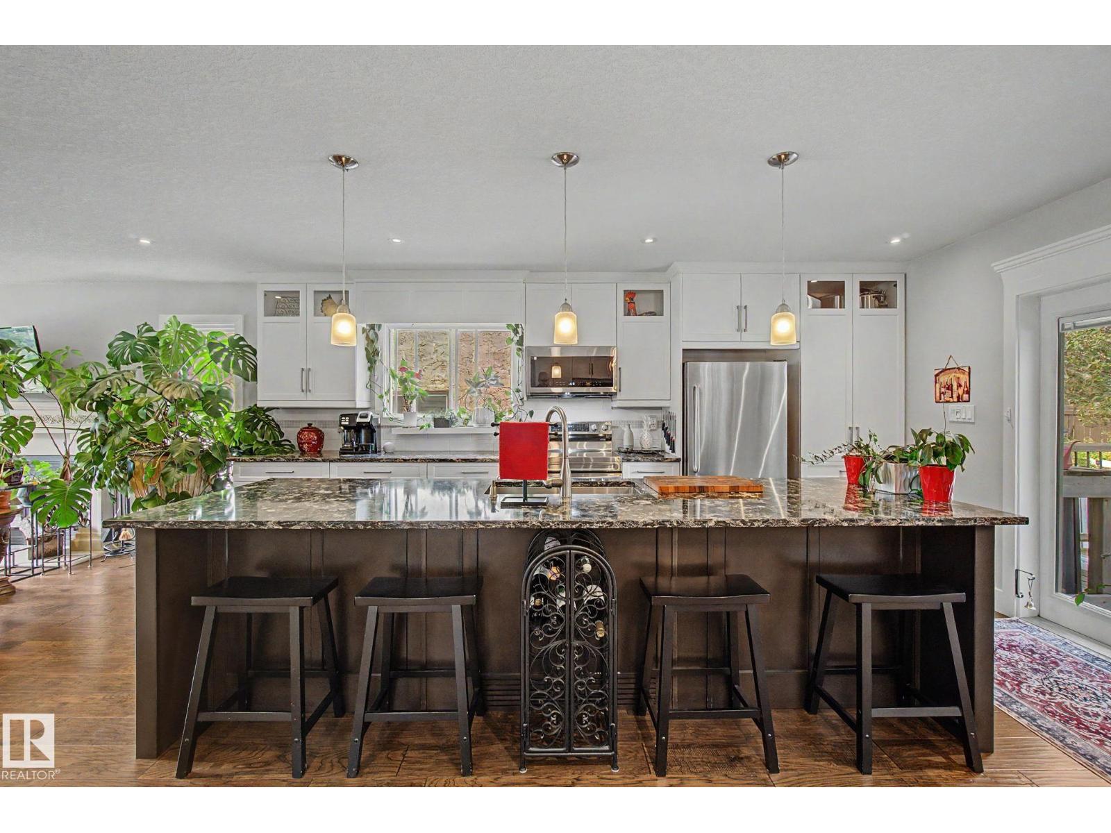 29 LARCH WY - 10