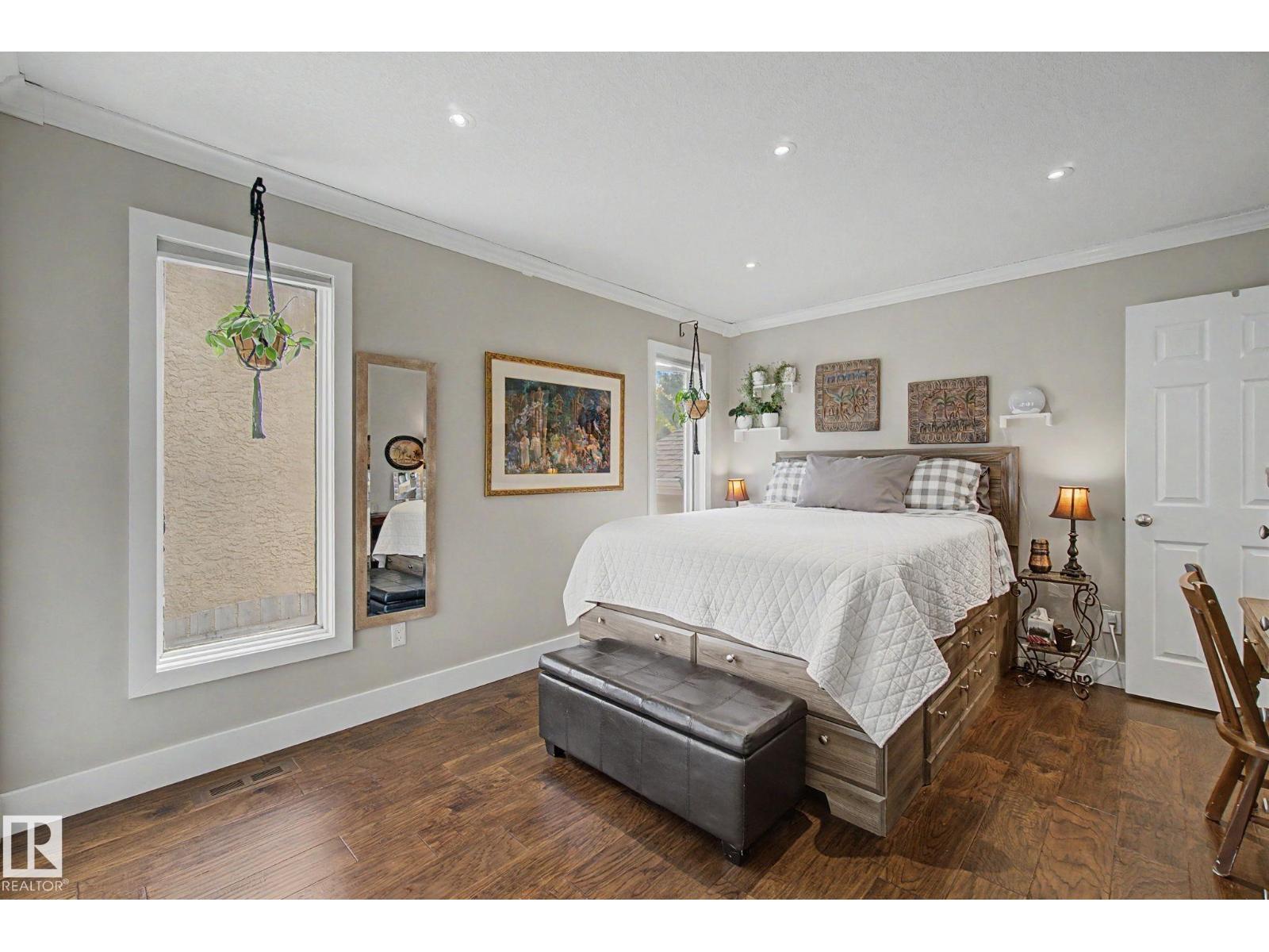 29 LARCH WY - 20
