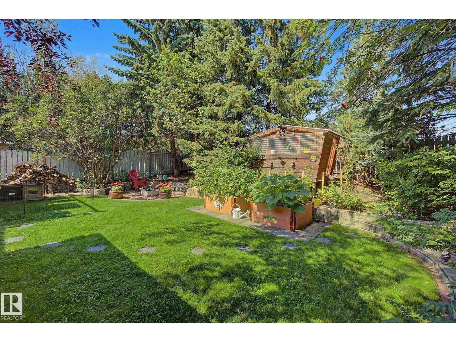 29 LARCH WY - 39