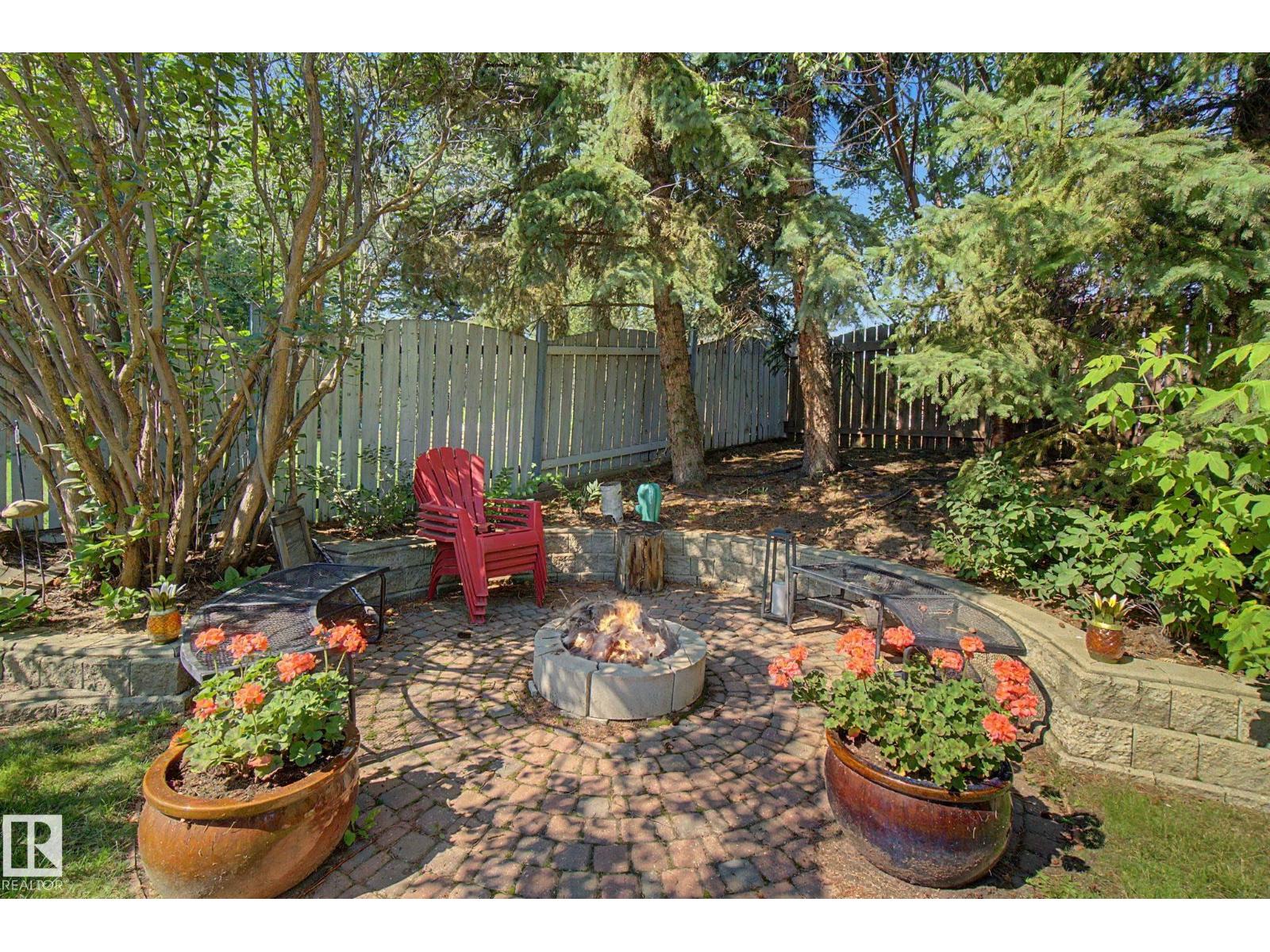 29 LARCH WY - 40