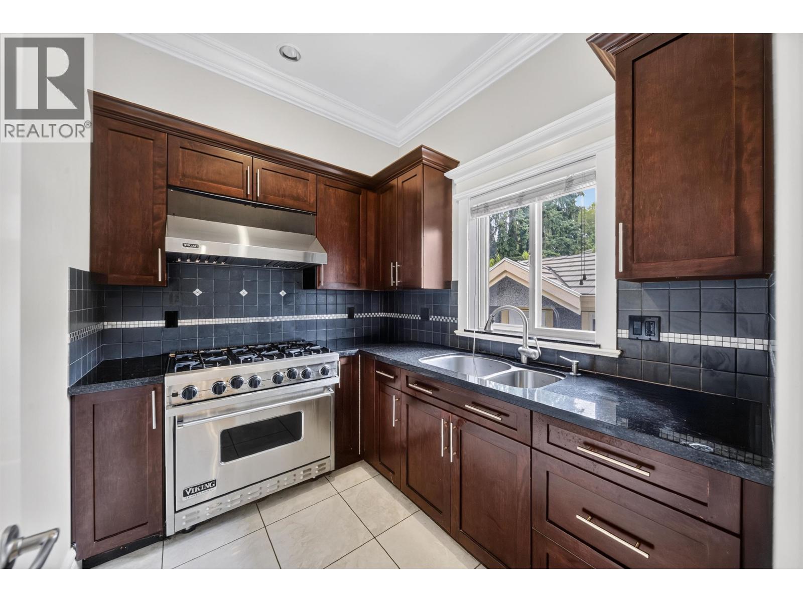 7688 WHEATER COURT, Burnaby