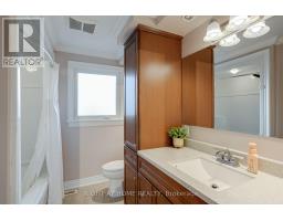 51 Lewin Crescent, Ajax, ON L1S3A2 Photo 18