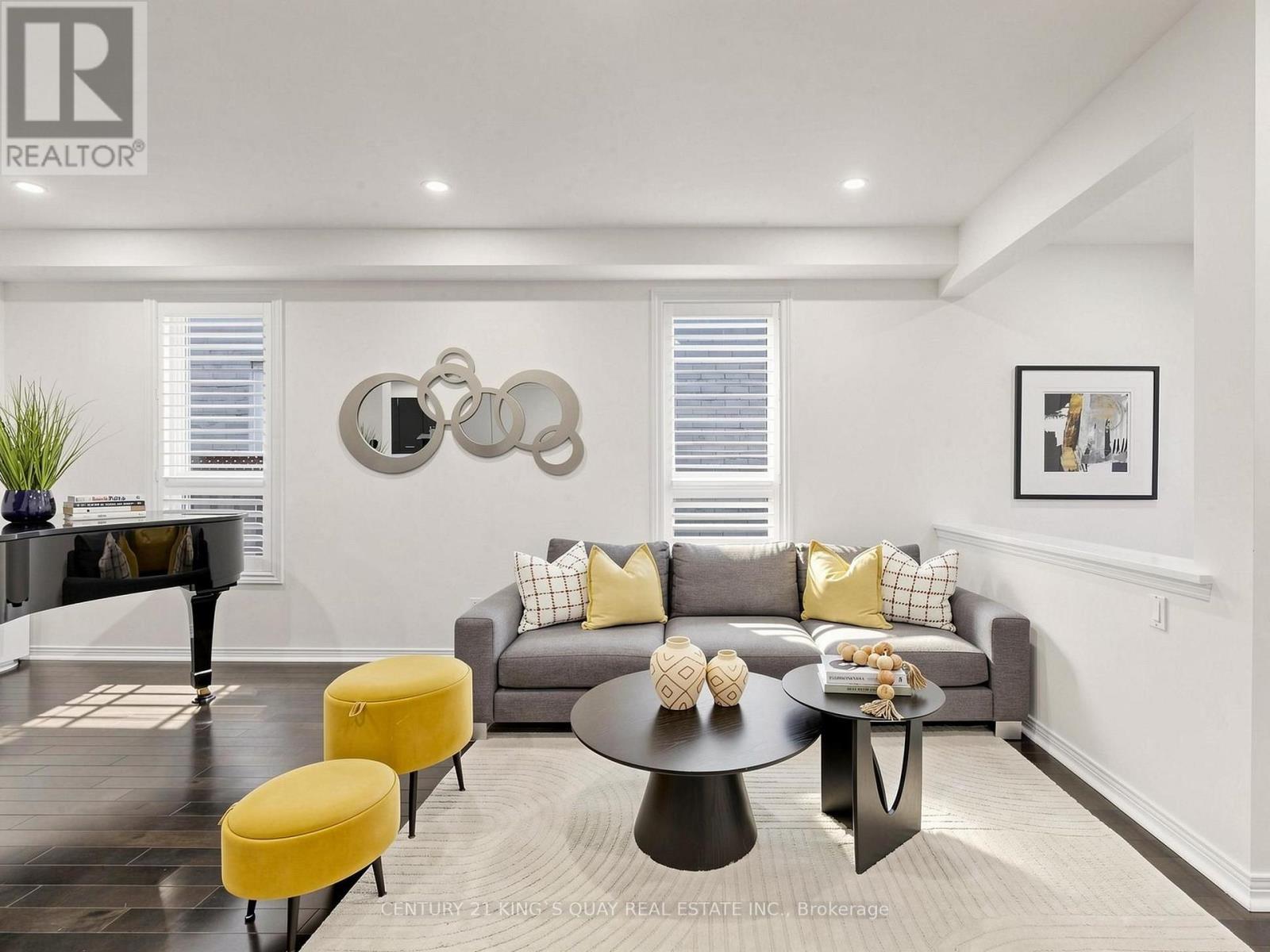 48 OXFORDSHIRE STREET - Image 5