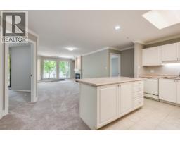 212 2978 Burlington Drive, Coquitlam, BC V3B7S6 Photo 6