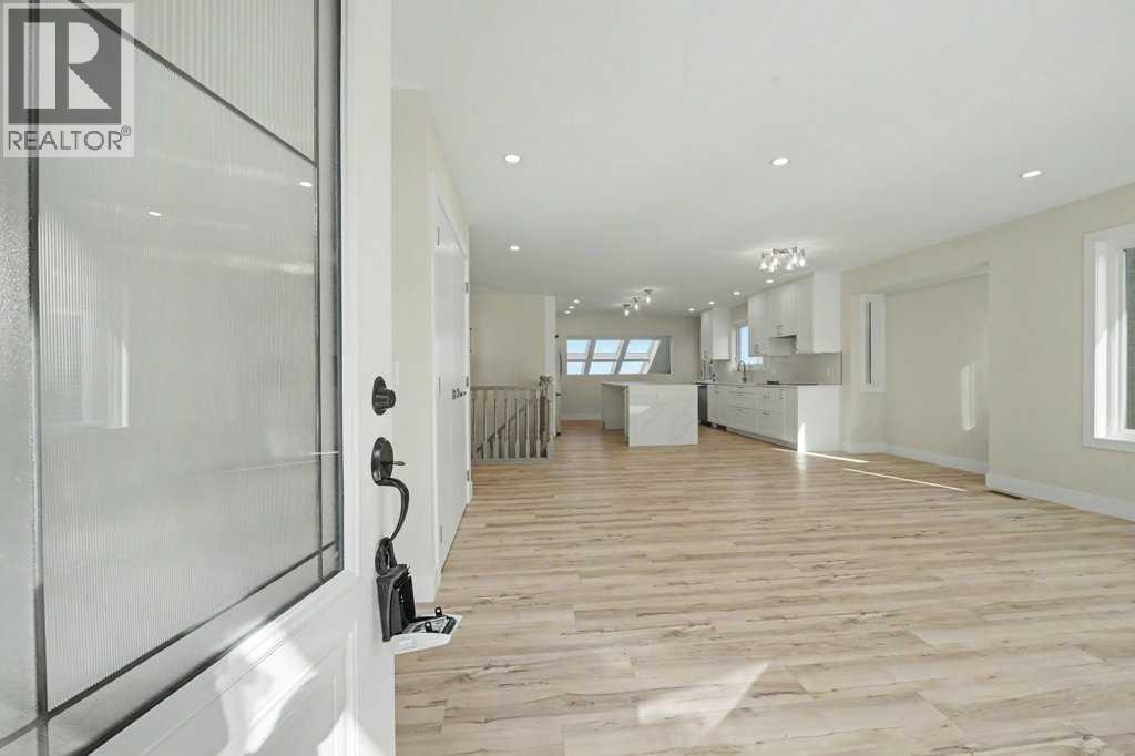 2852 Signal Hill Drive SW - Image 9