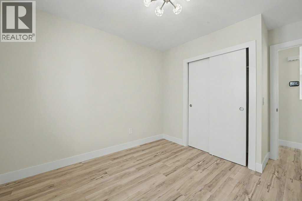 2852 Signal Hill Drive SW - Image 28