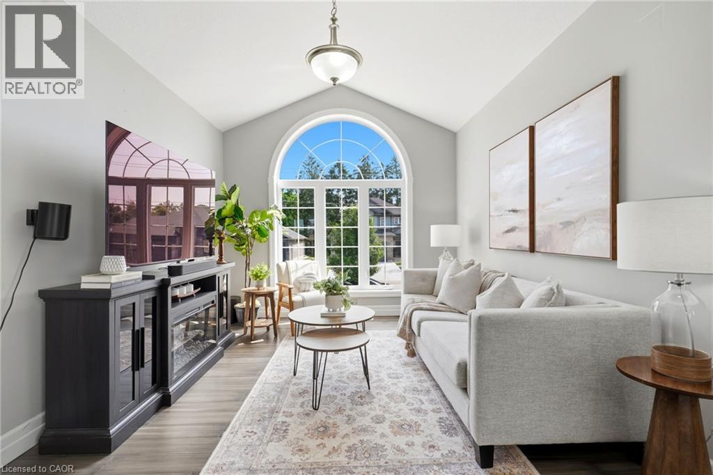 146 JACOB Street W - Image 3