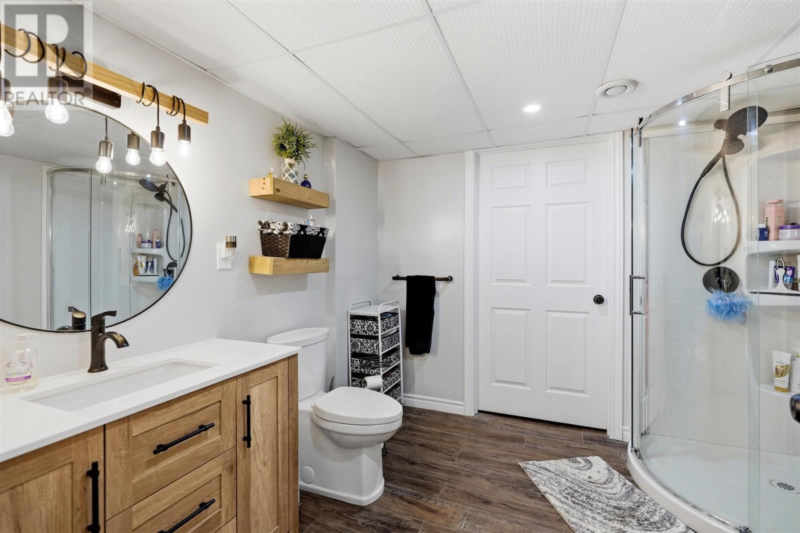 52 Borron AVE - Image 33
