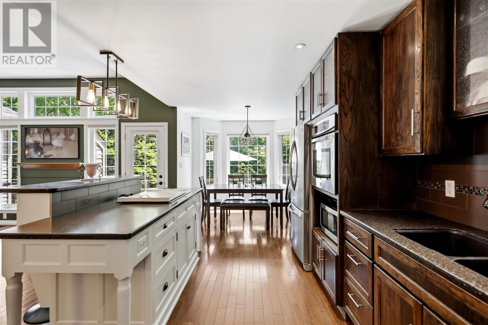 52 Borron AVE - 9
