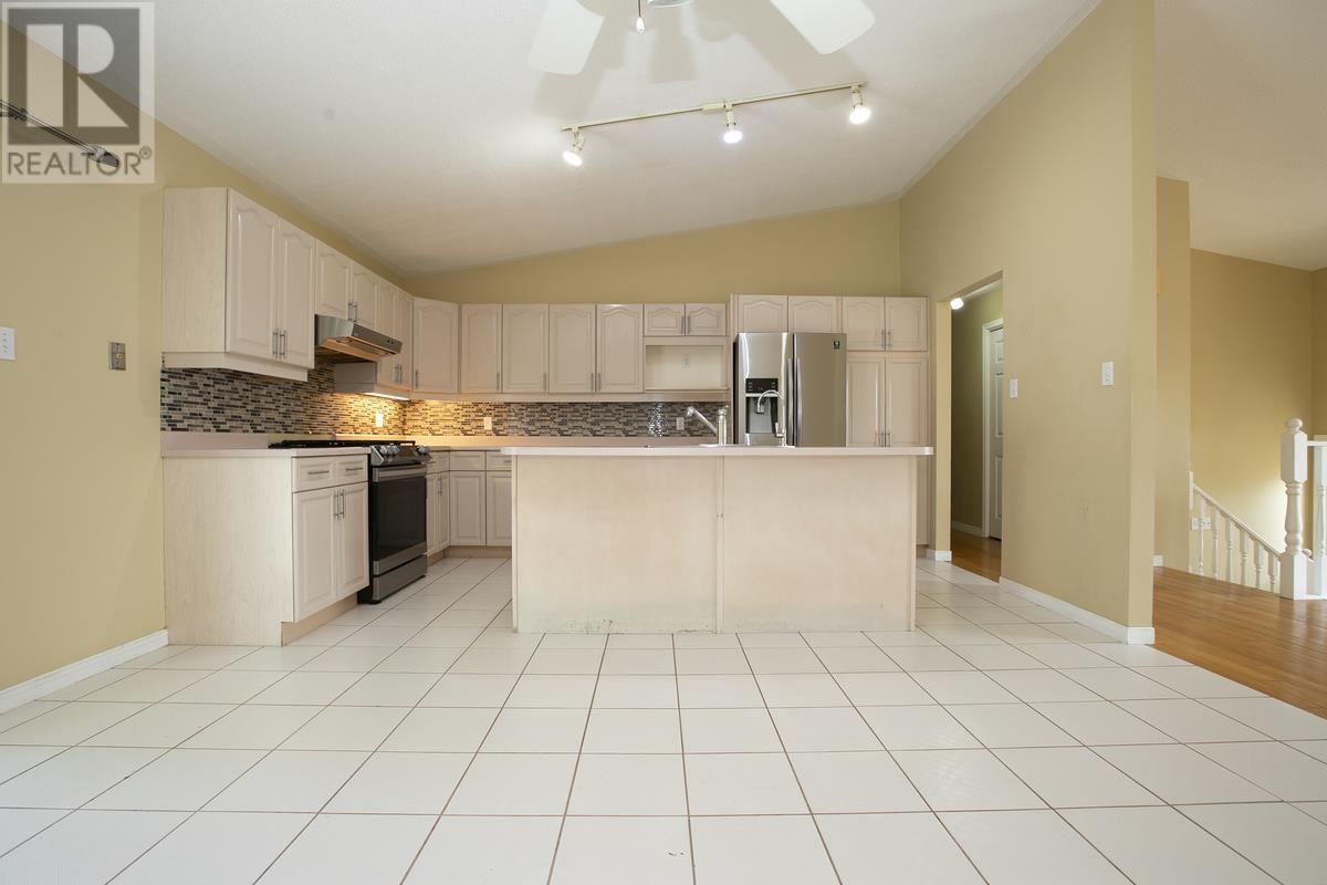 987 Lake ST - 21