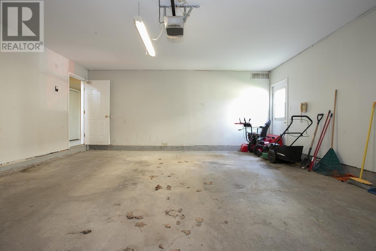 987 Lake ST - 50