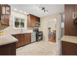 Foyer - 30 Bartley Crescent, Ottawa, ON K2J2J7 Photo 10