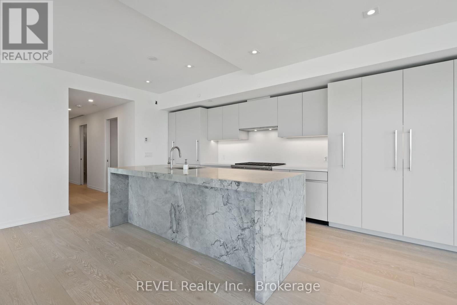 #402 10 DALHOUSIE AVENUE N - Image 7