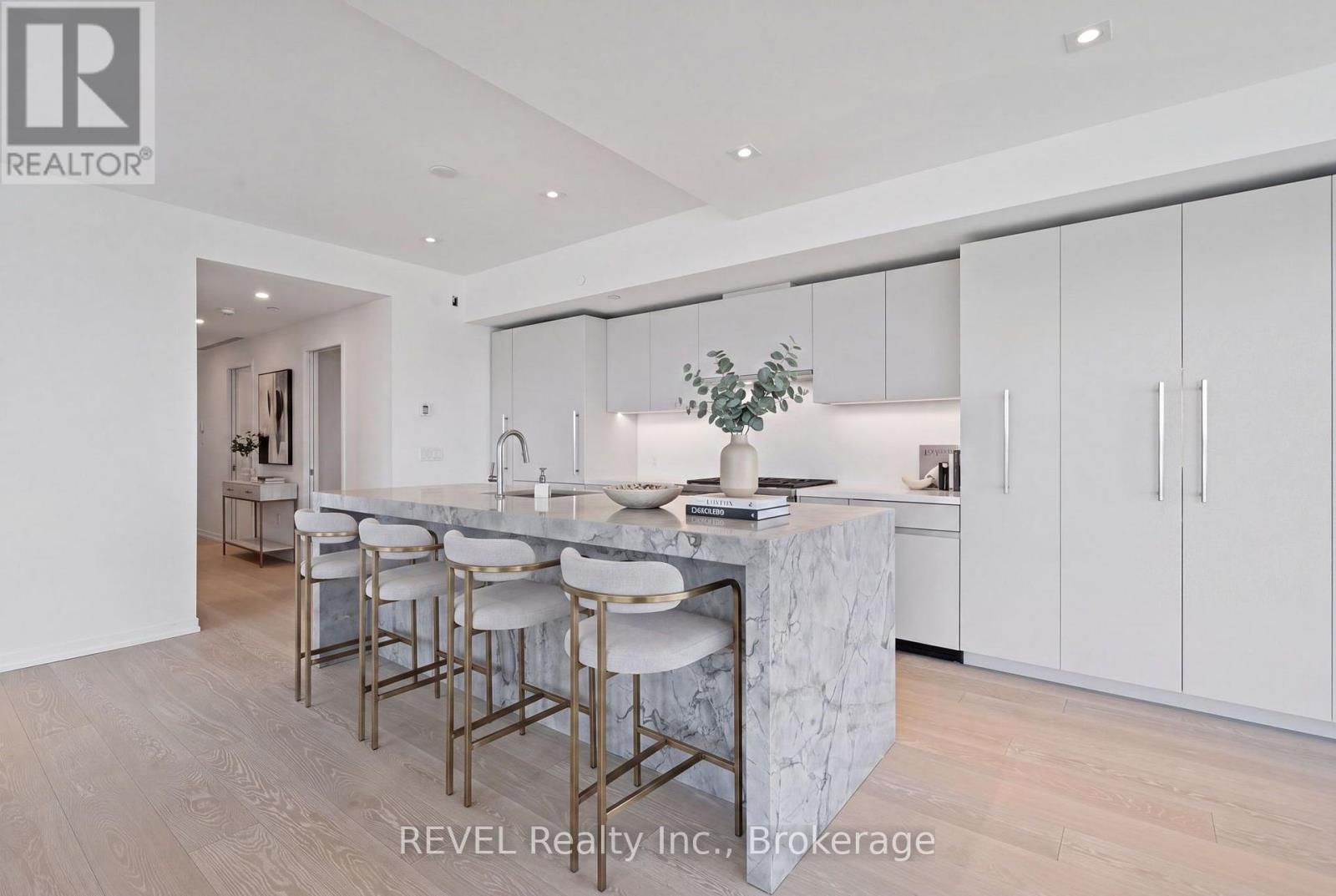 #402 10 DALHOUSIE AVENUE N - Image 9