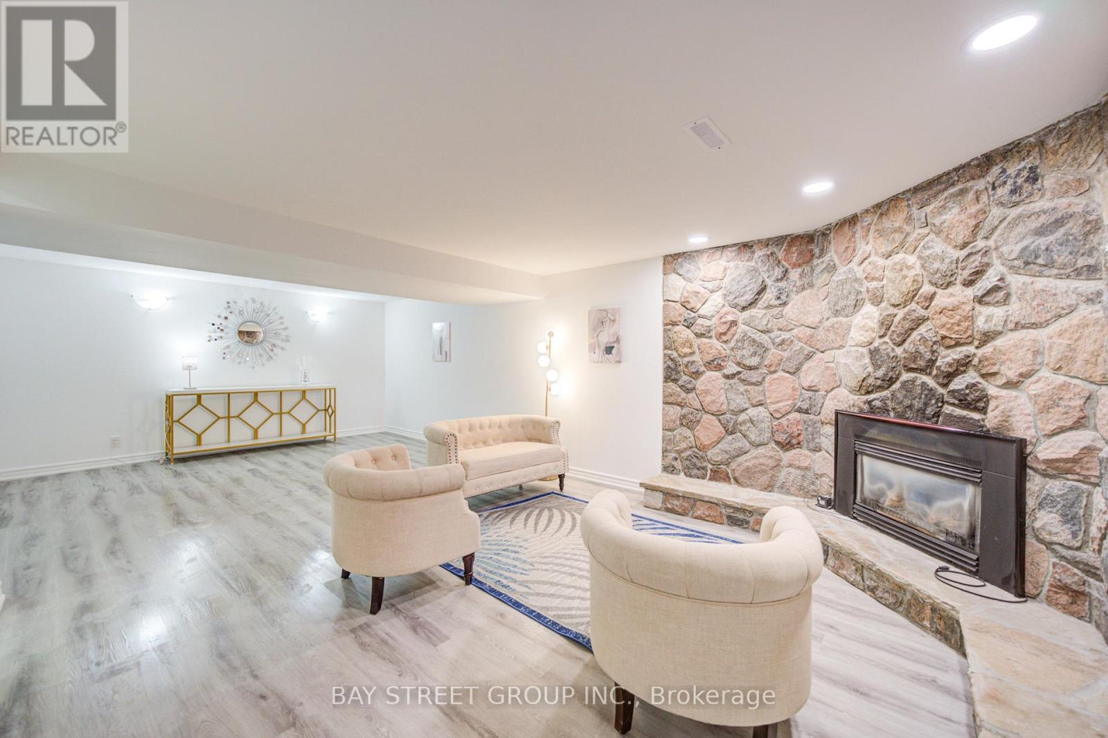 4 SIR BRANDILES PLACE - 26