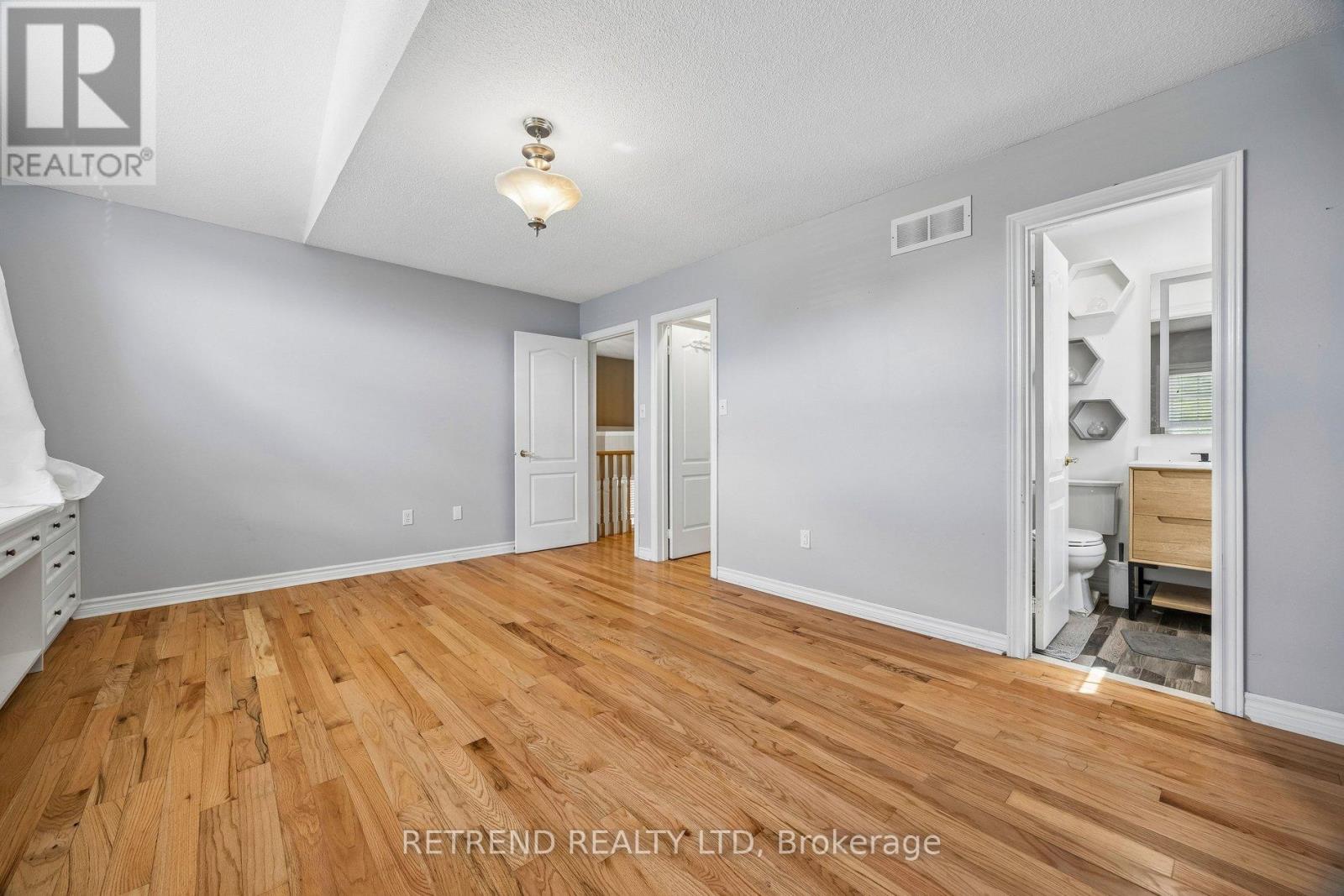 27 TERRASTONE COURT - 32