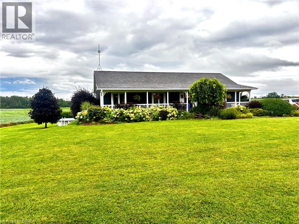 542 WOODHILL Road - 1