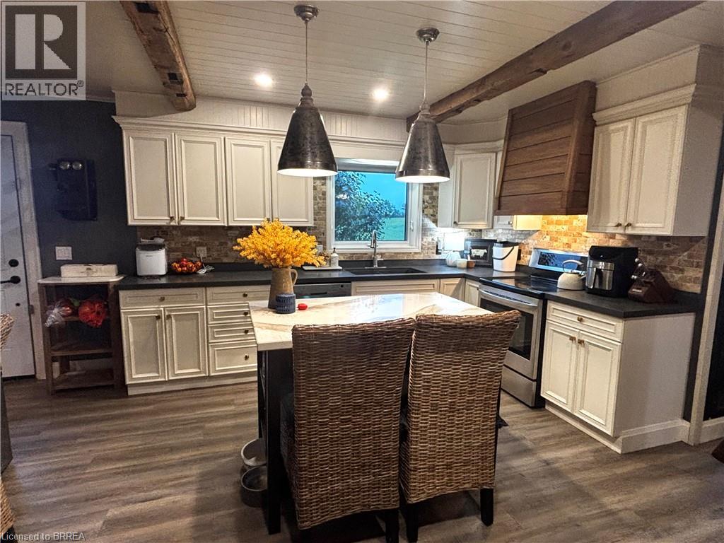 542 WOODHILL Road - Image 18