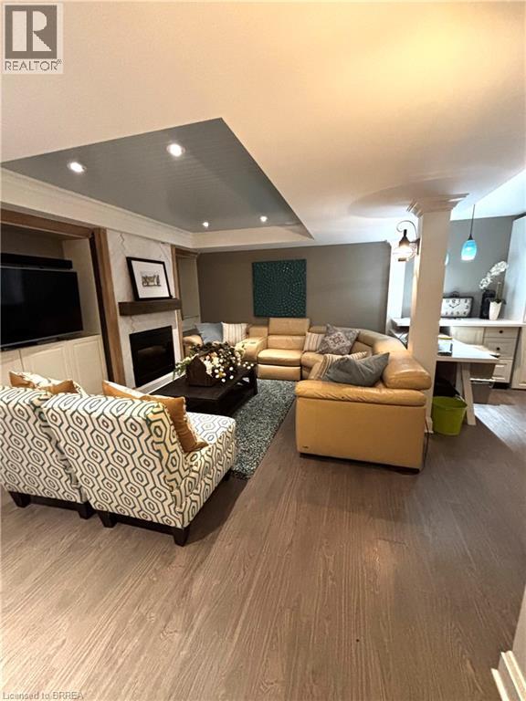 542 WOODHILL Road - 33