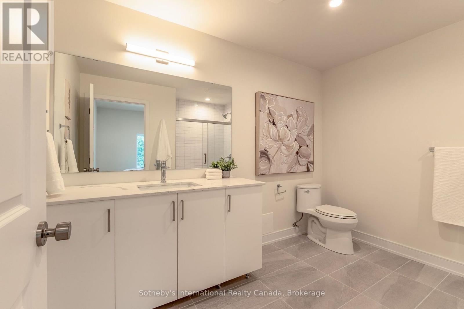 #311 121 MARY ST STREET - Image 33