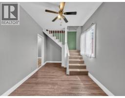 677 Marentette Unit# Upper, Windsor, ON N9A1Z3 Photo 19